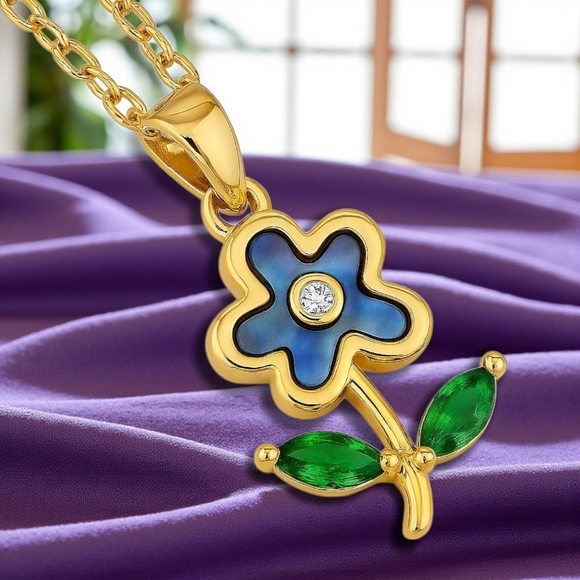 🆕️18K Gold Plated Dainty Flower Necklace 🌿 Abalone Shell 🌟 Sparkling Zirconia - Picture 1 of 11
